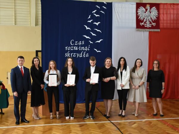 Uroczyste zakończenie roku szkolnego dla klas maturalnych