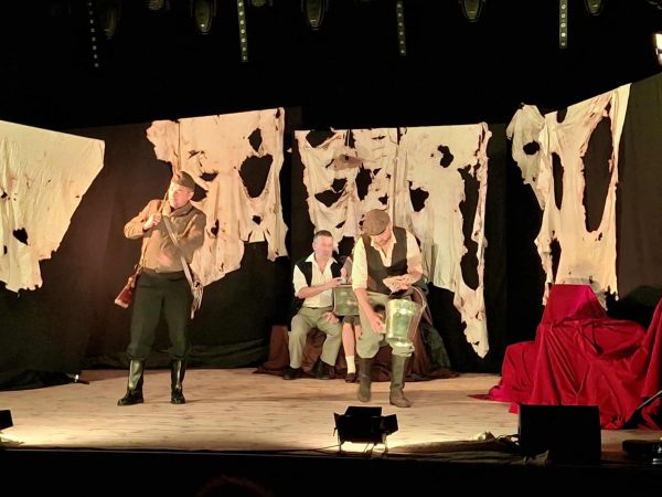 „Kartki z powstania” – spektakl teatralny
