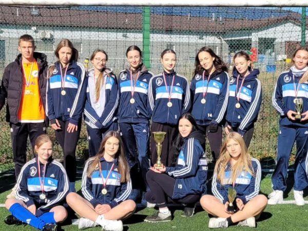 Mistrzostwa Powiatu Włoszczowskiego w Piłce Nożnej Dziewcząt o Puchar Starosty Włoszczowskiego 2025