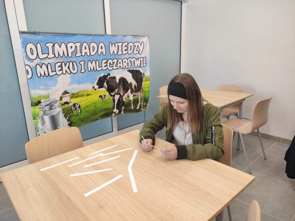Szkolne eliminacje do XLVIII Olimpiady Wiedzy o Mleku i Mleczarstwie