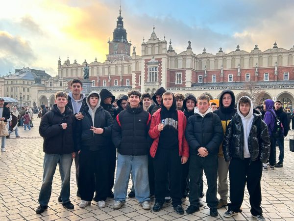 Doświadczenie, integracja i świąteczny klimat w Krakowie — podróż z programem „Wyjście z klasą”