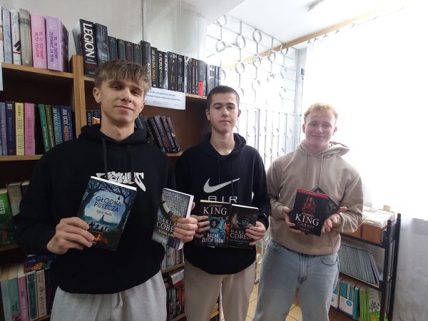 BLACK FRIDAY  W BIBLIOTECE SZKOLNEJ!