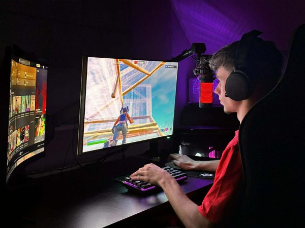 „STASZIC” w wielkim finale największego w Polsce  Turnieju Esportowego dla szkół !