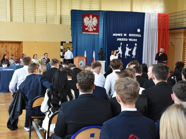 ZAKOŃCZENIE ROKU SZKOLNEGO KLAS MATURALNYCH 